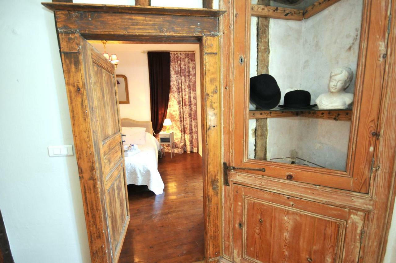 52 Eymet Bed & Breakfast Exterior photo